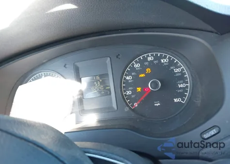 2012 Volkswagen Jetta 2.0L S z USA, uszkodzony, nr VIN 3VW1K7AJ2CM353479